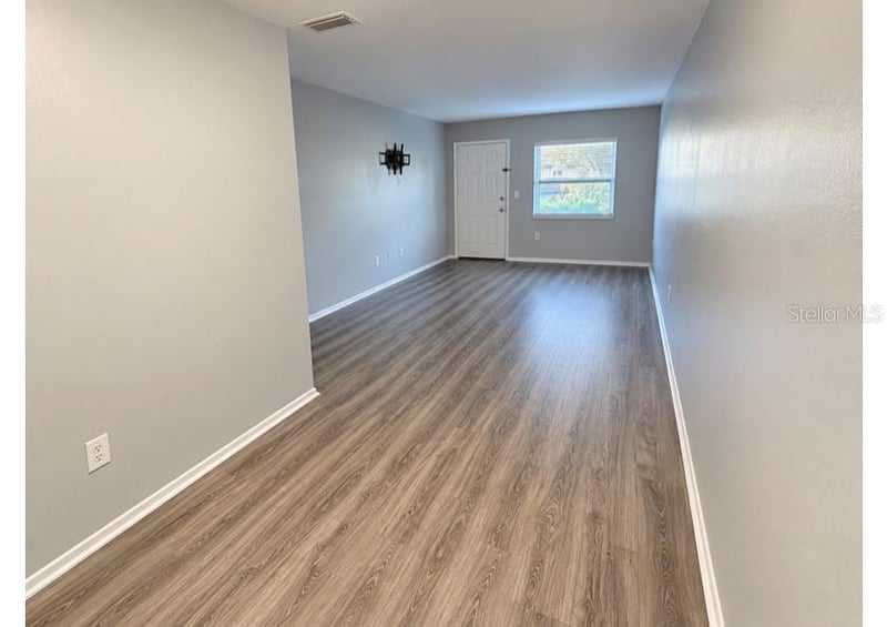 5060 76th Ave N #111, Pinellas Park, FL 33781