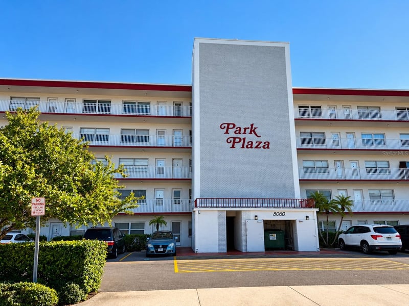 5060 76th Ave N #111, Pinellas Park, FL 33781