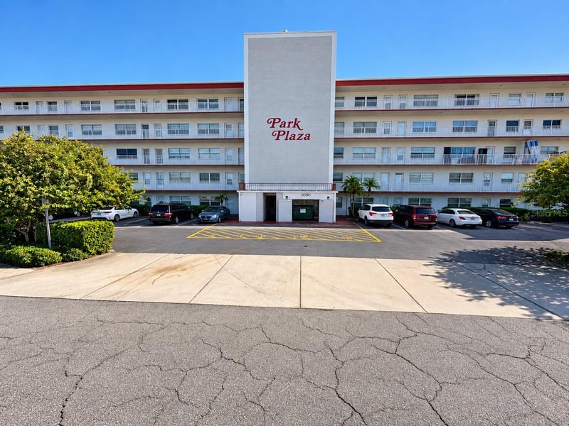 5060 76th Ave N #111, Pinellas Park, FL 33781