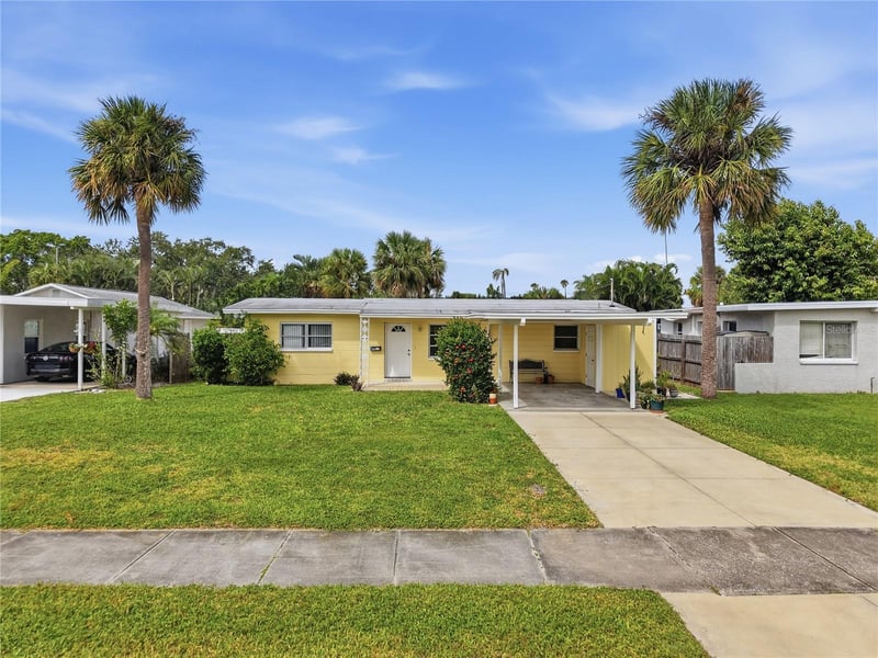 4000 Indianapolis St NE, St Petersburg, FL 33703