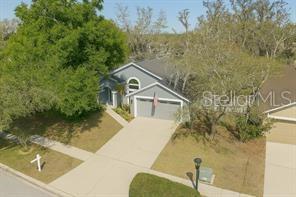 4605 Oak River Cir, Valrico, FL 33596
