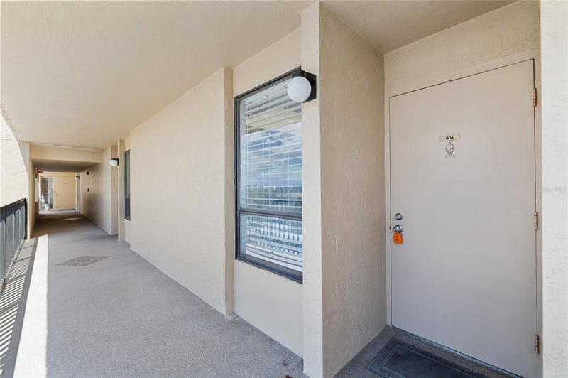 2617 Cove Cay Dr #604, Clearwater, FL 33760