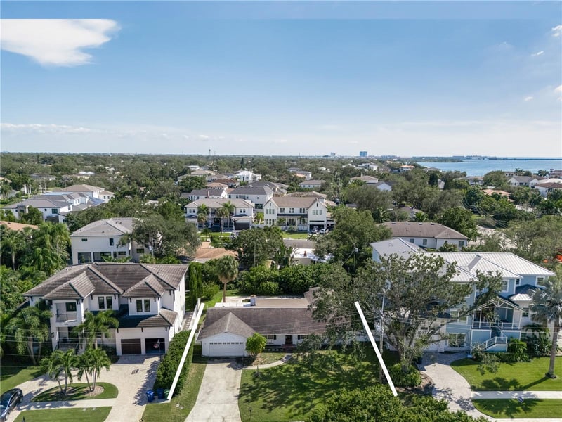 5008 S Sunset Blvd, Tampa, FL 33629