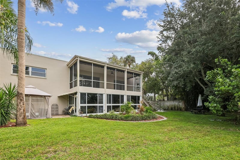 3 Country Club Dr #3, Largo, FL 33771
