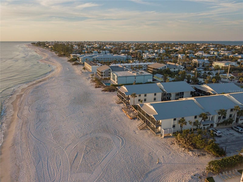6700 Gulf Dr #B8, Holmes Beach, FL 34217