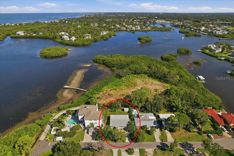 402 Orchid Ln, Palm Harbor, FL 34683