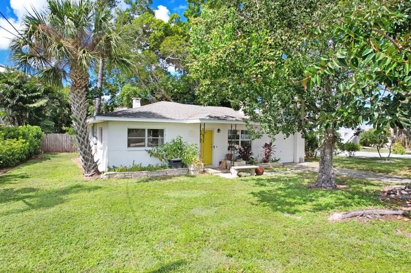 388 12th Ave, Indian Rocks Beach, FL 33785