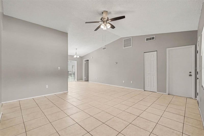13904 Fullerton Dr, Tampa, FL 33625