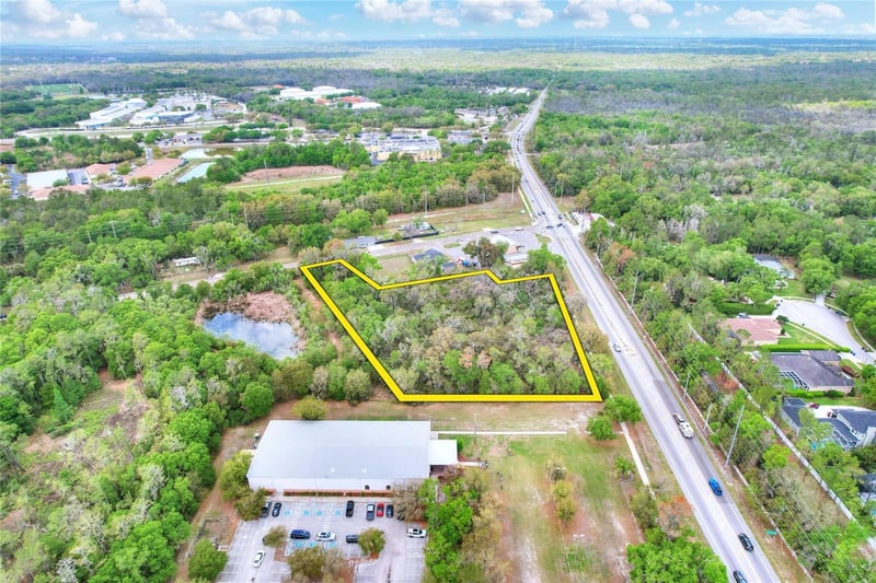 5708 Lithia Pinecrest Rd, Lithia, FL 33547