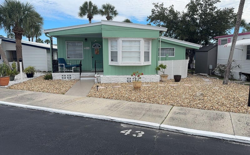 4851 W Gandy Blvd #B7L43, Tampa, FL 33611