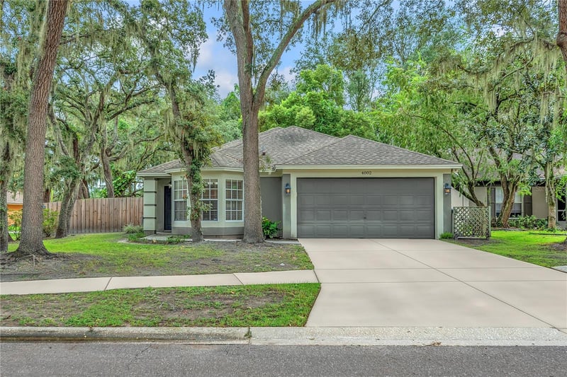 4002 Levonshire Pl, Valrico, FL 33596