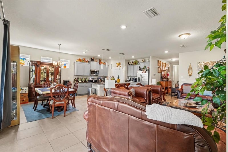 13322 Waterleaf Garden Cir, Riverview, FL 33579