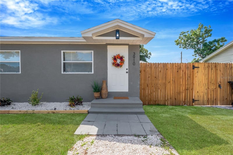 3910 56th Ave N, St Petersburg, FL 33714