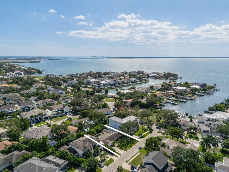 5008 S Sunset Blvd, Tampa, FL 33629
