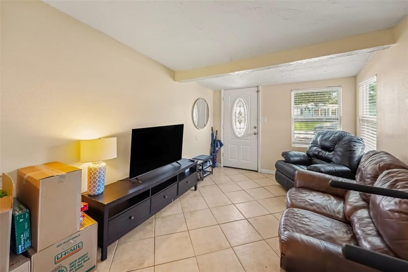 10151 114th Ter N, Largo, FL 33773
