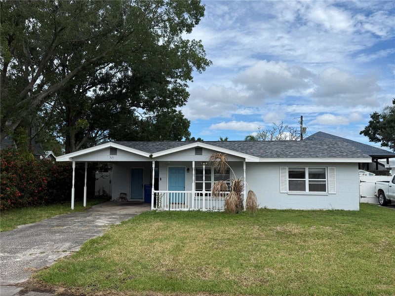 321 83rd Ave NE, St Petersburg, FL 33702