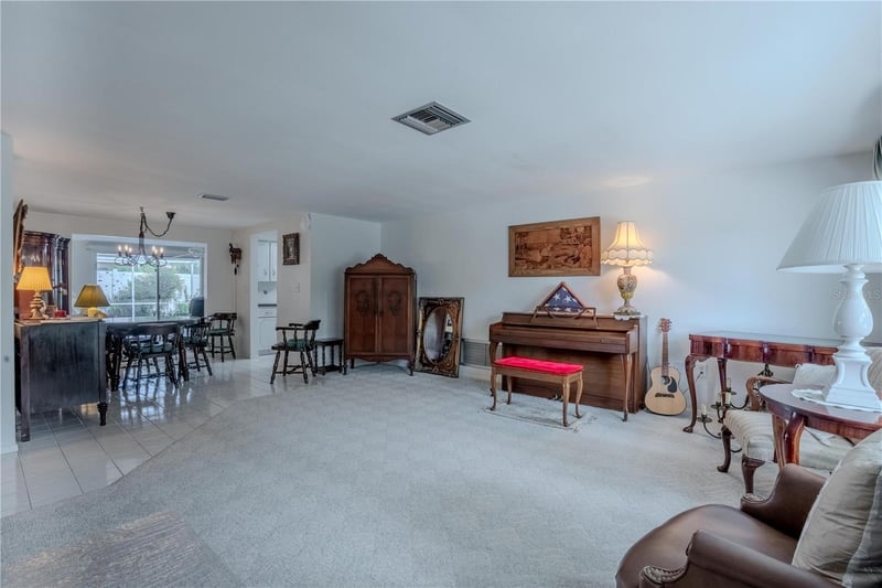 9024 Lido Ln, Port Richey, FL 34668