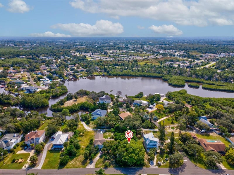 0 Bluff Blvd, Holiday, FL 34691