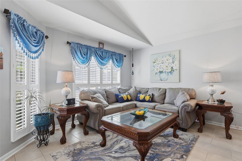 12402 Tree Pointe Ct, Riverview, FL 33578