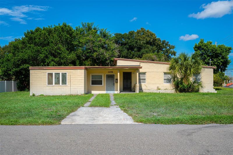 1256 N Pine Hills Rd, Orlando, FL 32808