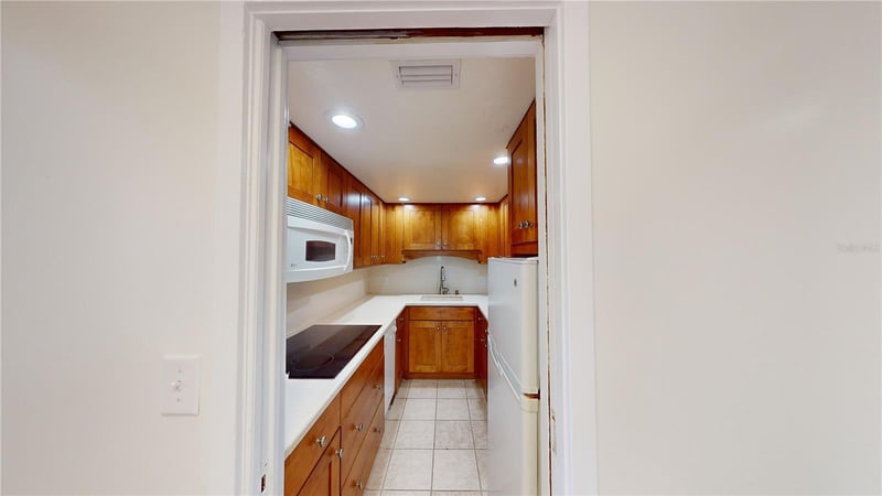 4015 Bayshore Blvd #15C, Tampa, FL 33611