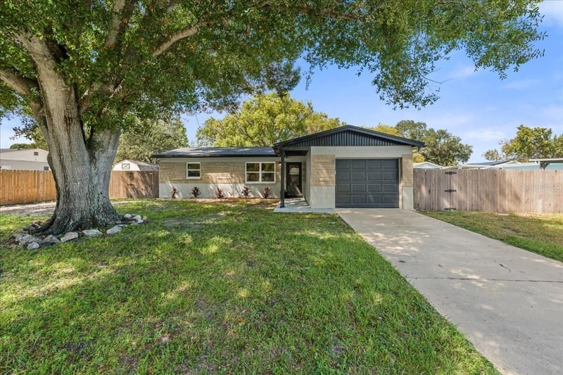 14756 Mockingbird Ln E, Clearwater, FL 33760