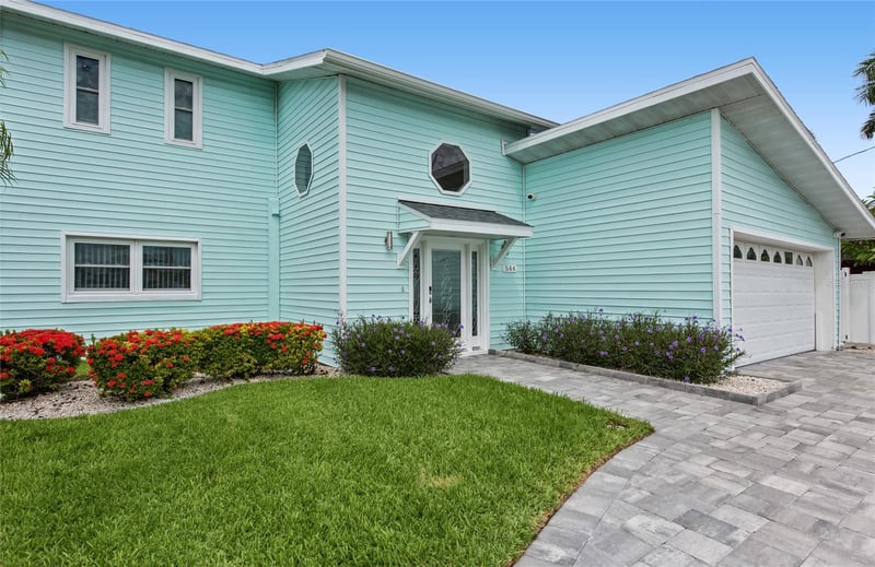 544 Lillian Dr, Madeira Beach, FL 33708