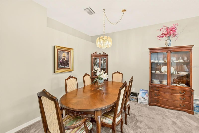 8634 Alexandra Arbor Ln, Temple Terrace, FL 33637
