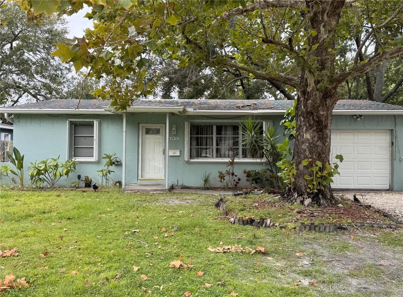8470 56th St, Pinellas Park, FL 33781