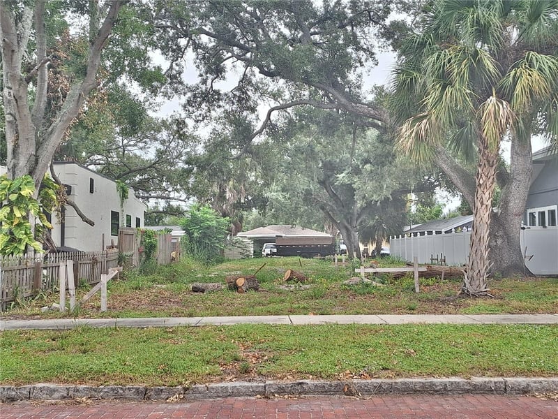 3910 8th St S, St Petersburg, FL 33705