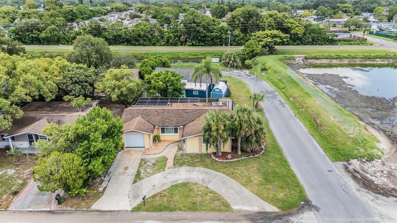 7700 Birchwood Dr, Port Richey, FL 34668