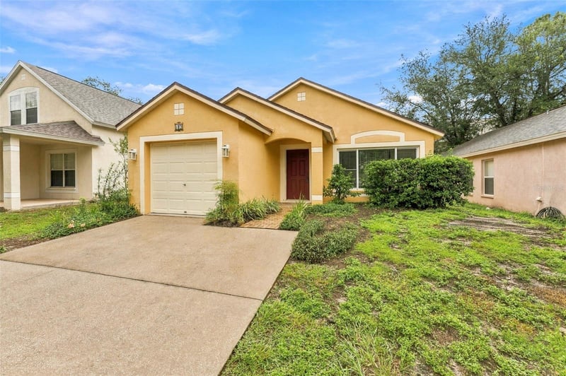 609 Cape Cod Cir, Valrico, FL 33594