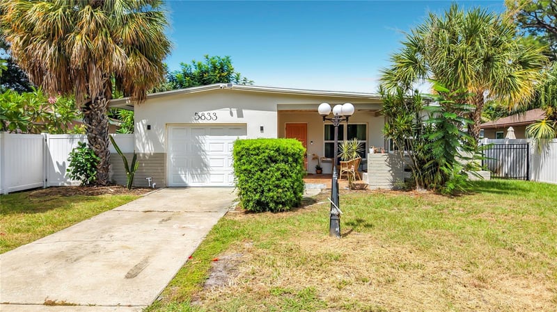 5833 Dartmouth Ave N, St Petersburg, FL 33710
