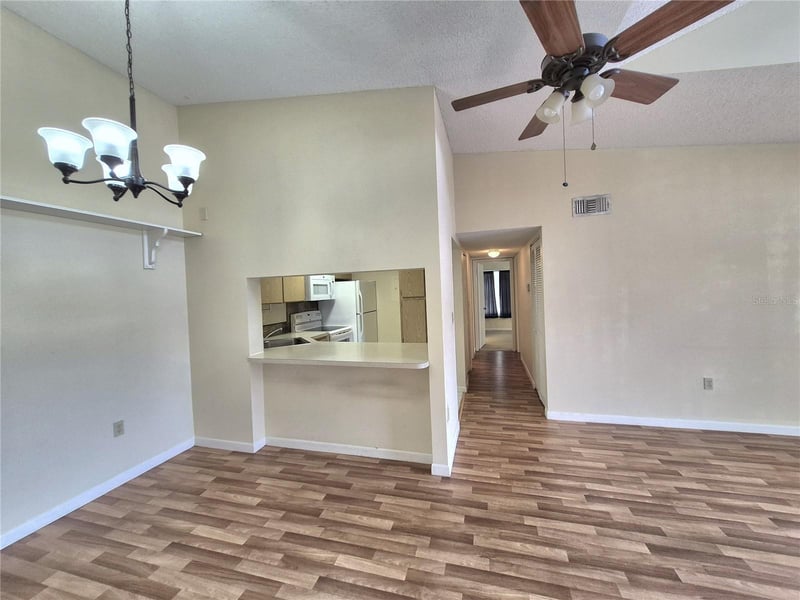 1344 Pine Ridge Cir E #H3, Tarpon Springs, FL 34688