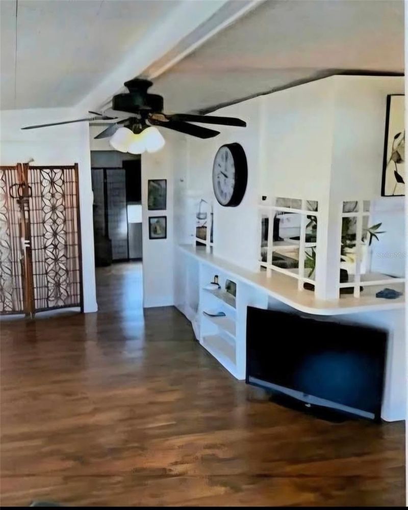 4851 W Gandy Blvd #B9L31, Tampa, FL 33611