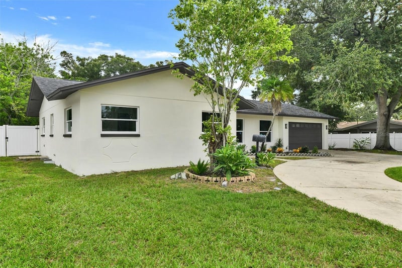 1207 S Belcher Rd, Clearwater, FL 33764