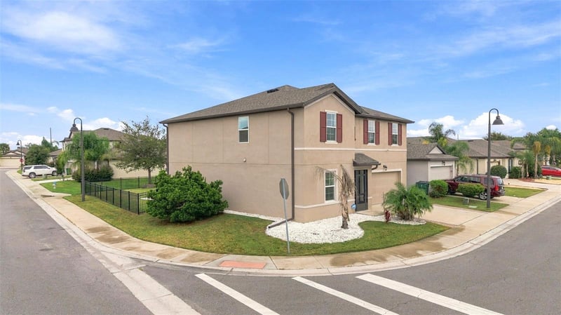 36801 Yesler Dr, Zephyrhills, FL 33542