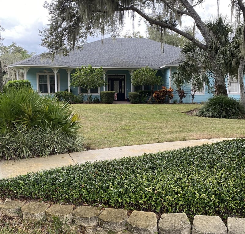 8917 Eagle Watch Dr, Riverview, FL 33578