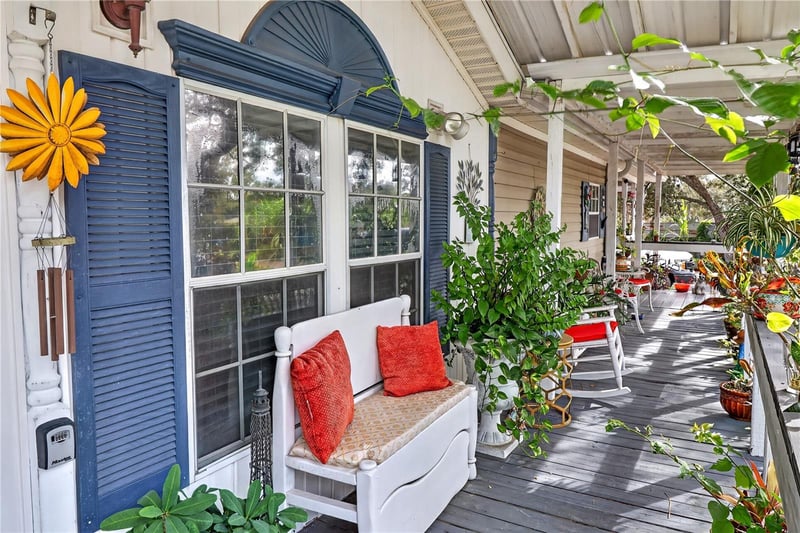 12627 Beagle Rd, Hudson, FL 34667