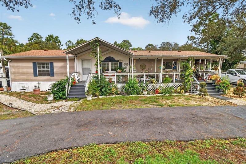 12627 Beagle Rd, Hudson, FL 34667