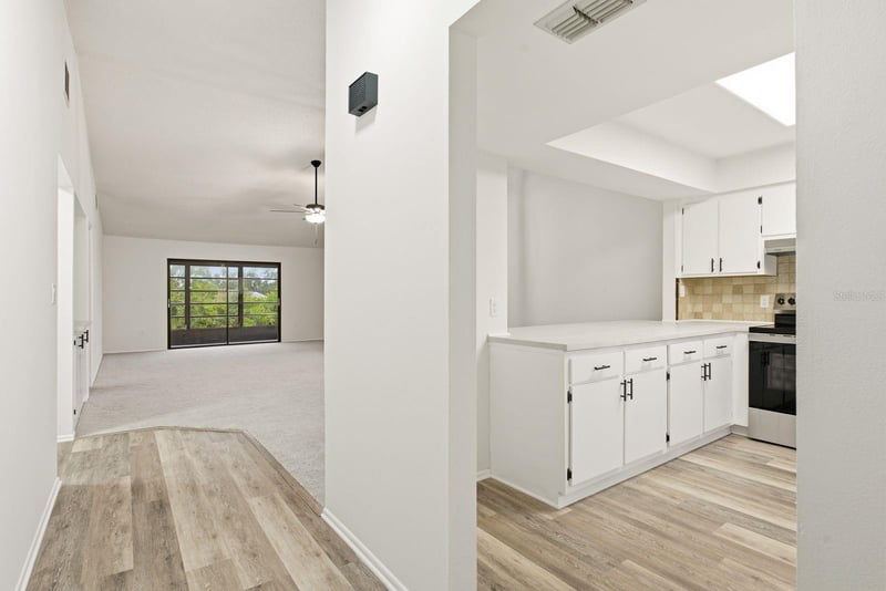9960 Eagles Point Cir #4, Port Richey, FL 34668