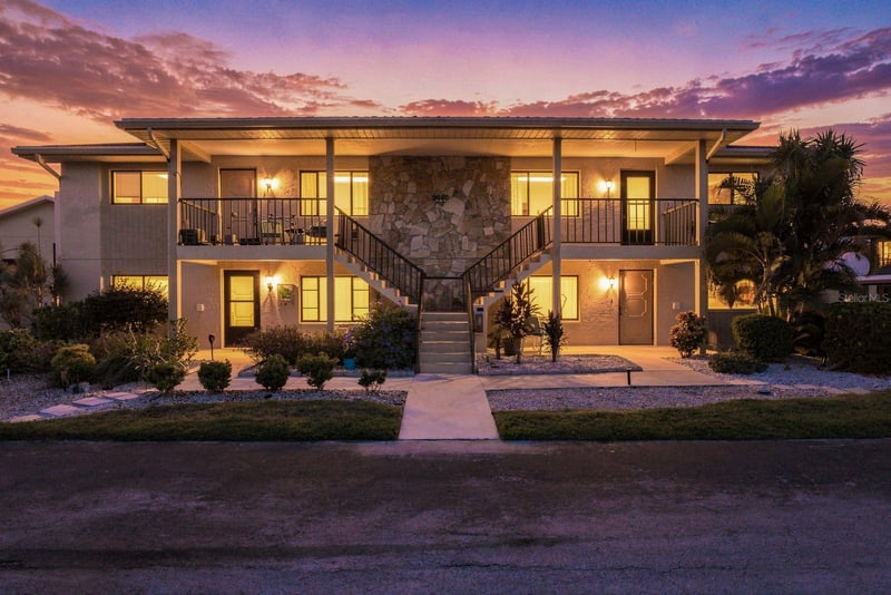 9960 Eagles Point Cir #4, Port Richey, FL 34668