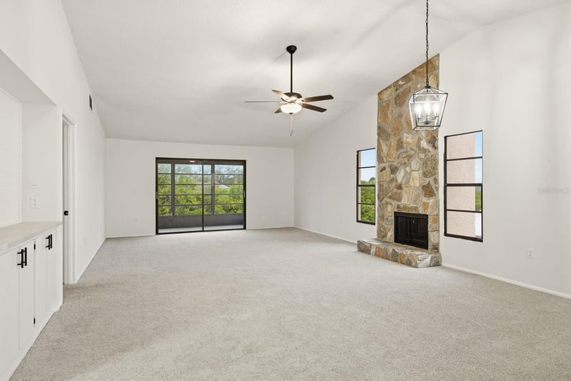 9960 Eagles Point Cir #4, Port Richey, FL 34668