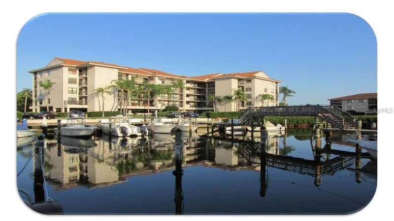 1806 Mariner Dr #318, Tarpon Springs, FL 34689