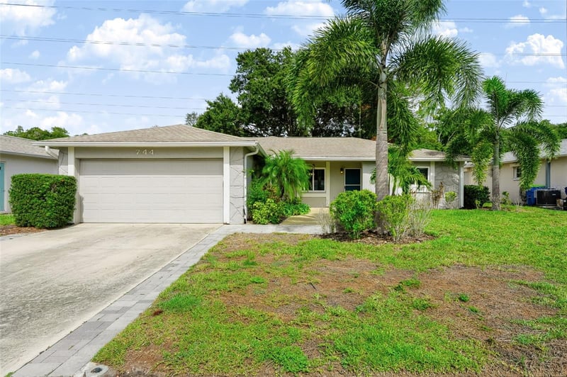 744 Green Valley Rd, Palm Harbor, FL 34683