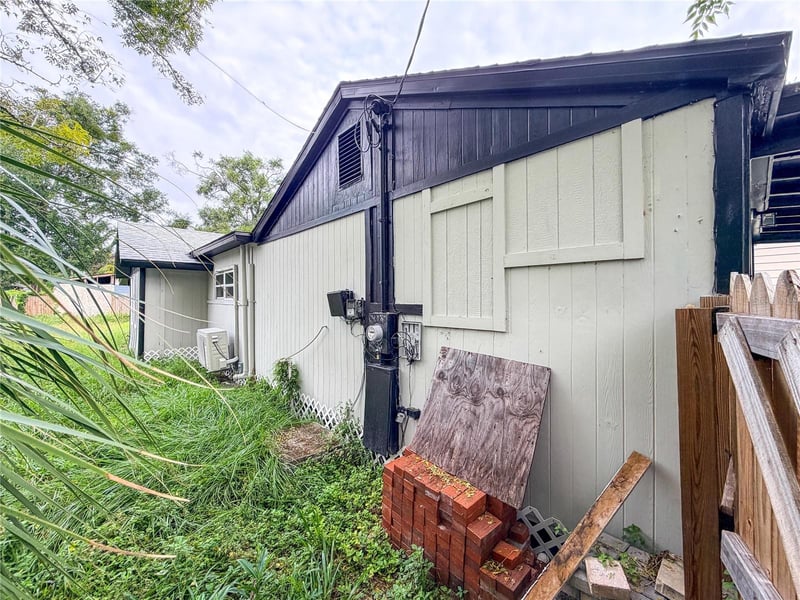 8308 N Mulberry St, Tampa, FL 33604