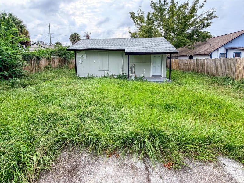 8308 N Mulberry St, Tampa, FL 33604