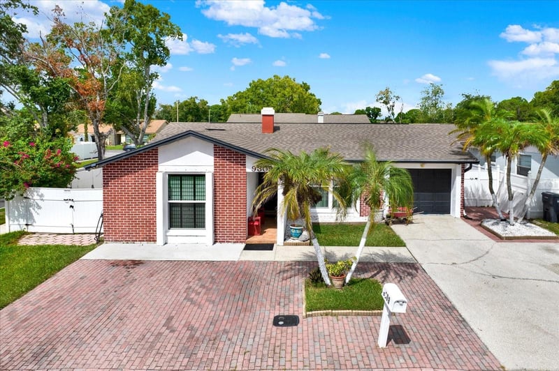 9309 Ashfield Ct, Tampa, FL 33615