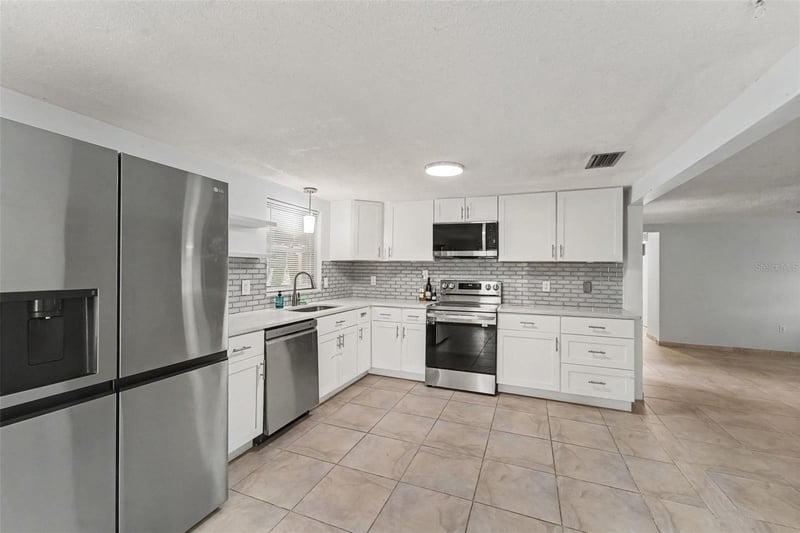 7922 Lilac Dr, Port Richey, FL 34668