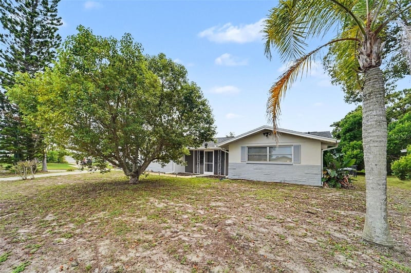 7922 Lilac Dr, Port Richey, FL 34668